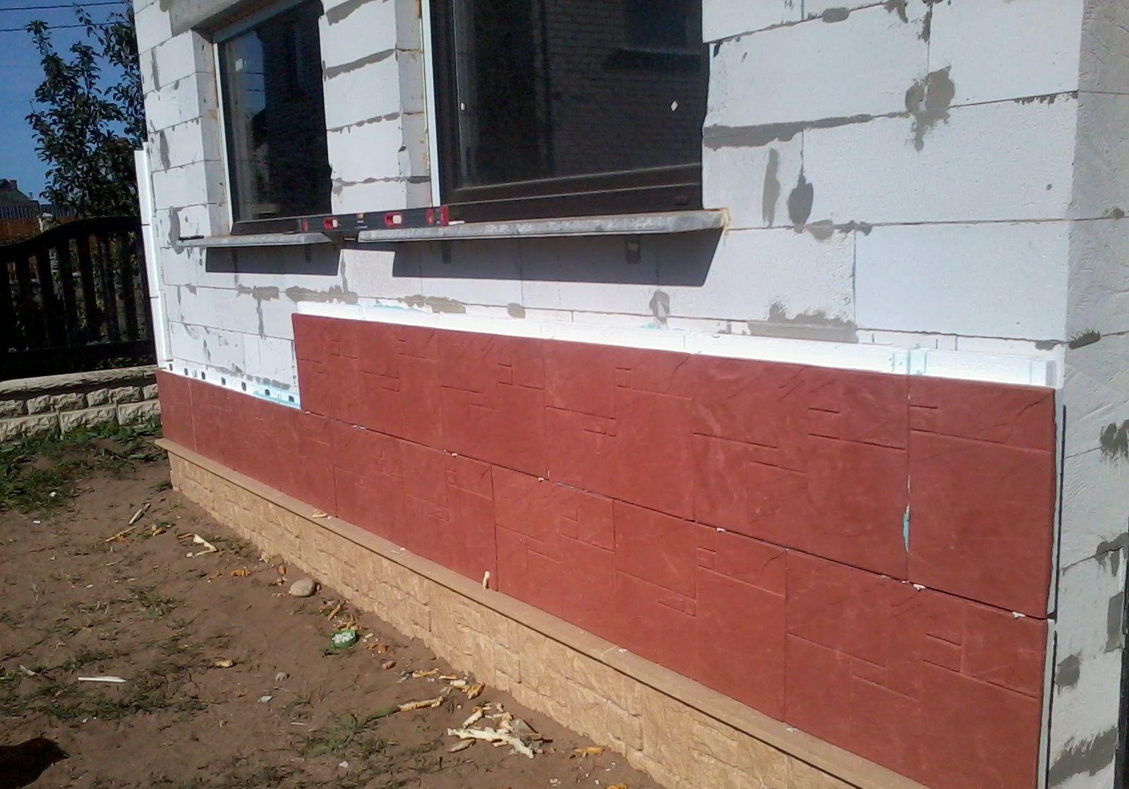 Facing the garage facade with building blocks